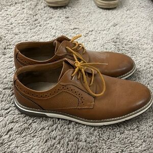 Men’s shoes